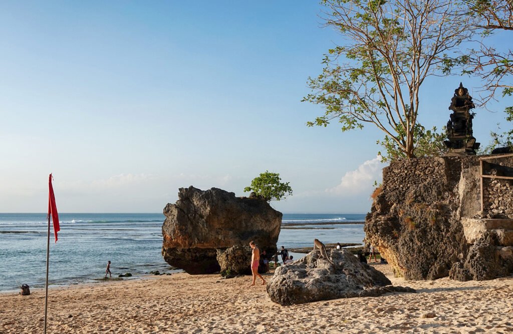 A small shrine on the beach for offerings.