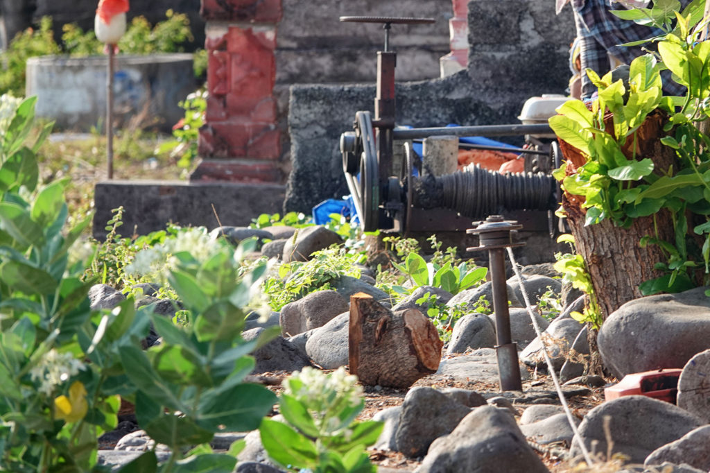 Amed-East-Bali-Tools-Beach-2