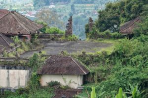 Bedugul-Ghost-Palace-Hotel-Bali