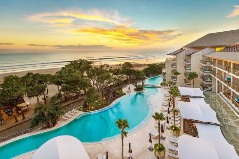 double six luxury hotel 768x513