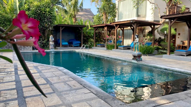 respati pool flower 768x432