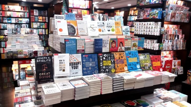 toko periplus 2f 1 768x432