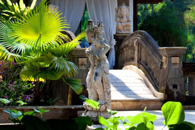 viceroy bali serv 487 768x514