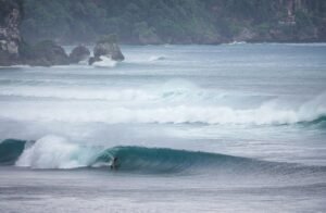 Bali ocean wave