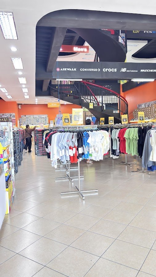 world brand factory outlet photo 2